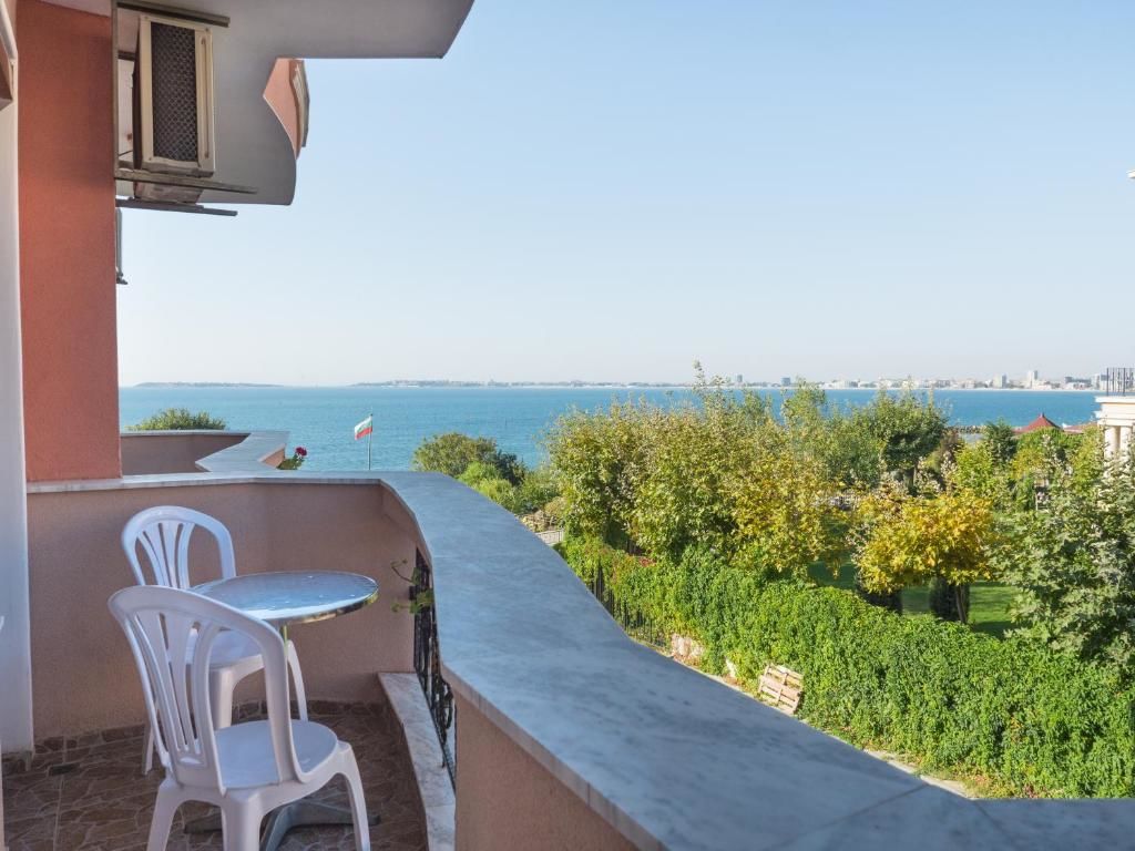 Отель Hotel Fantasy Beach Свети-Влас